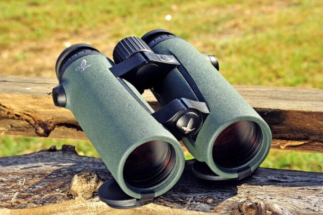 swarovski el range 10x42 laser rangefinder binoculars